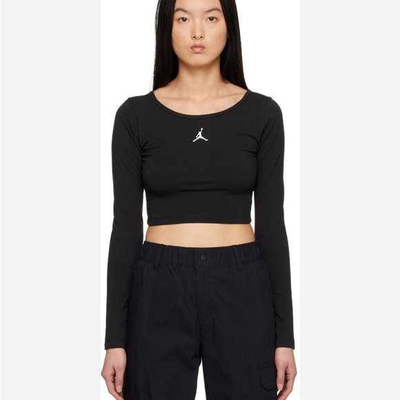 Jordan Tops - NWT WHITE* Nike Jordan Women's Long Sleeve Crop Size Medium